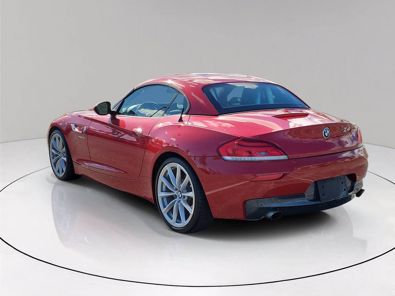 Used 2014 BMW Z4 sDrive35i image 4