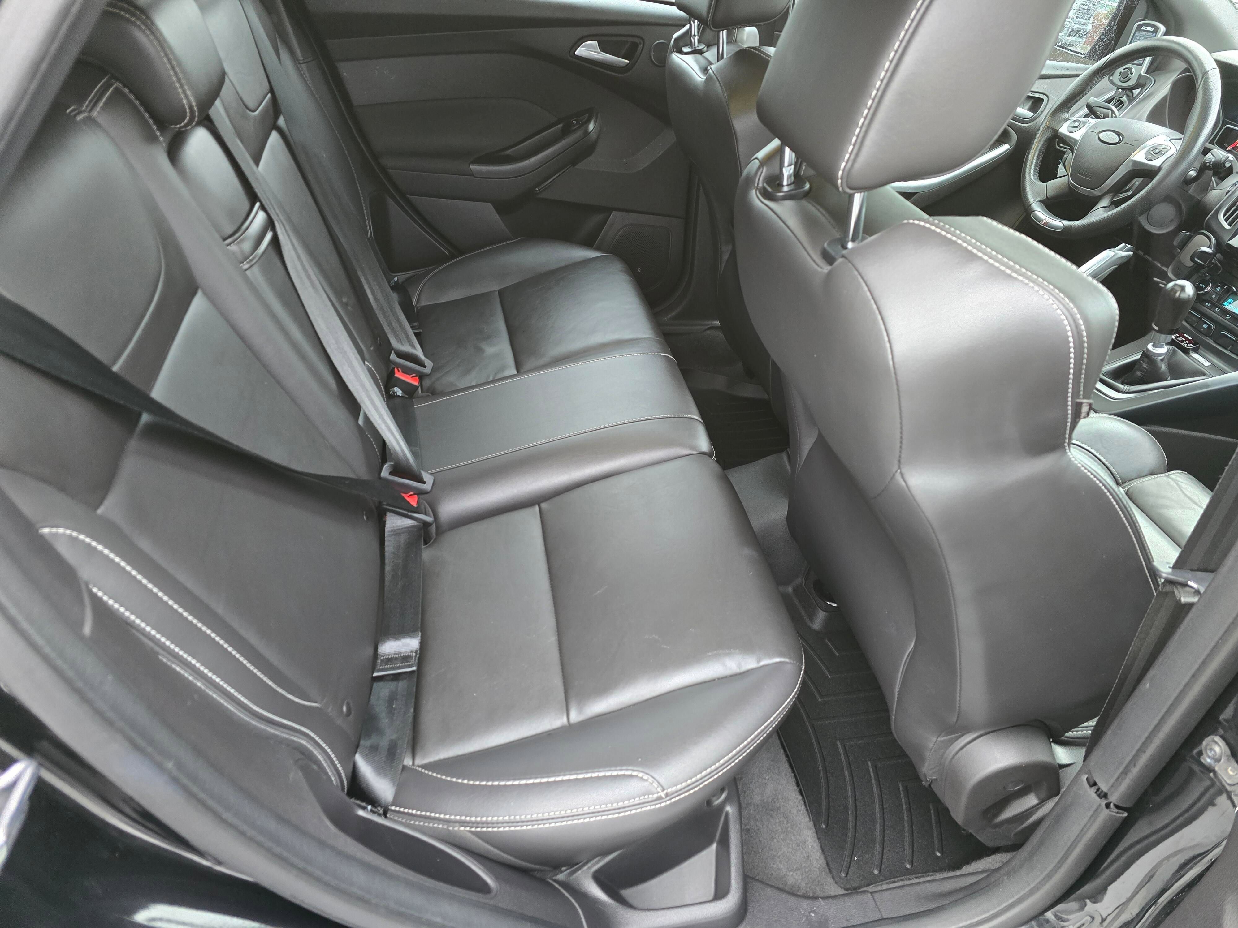 Used 2013 Ford Focus ST image 30