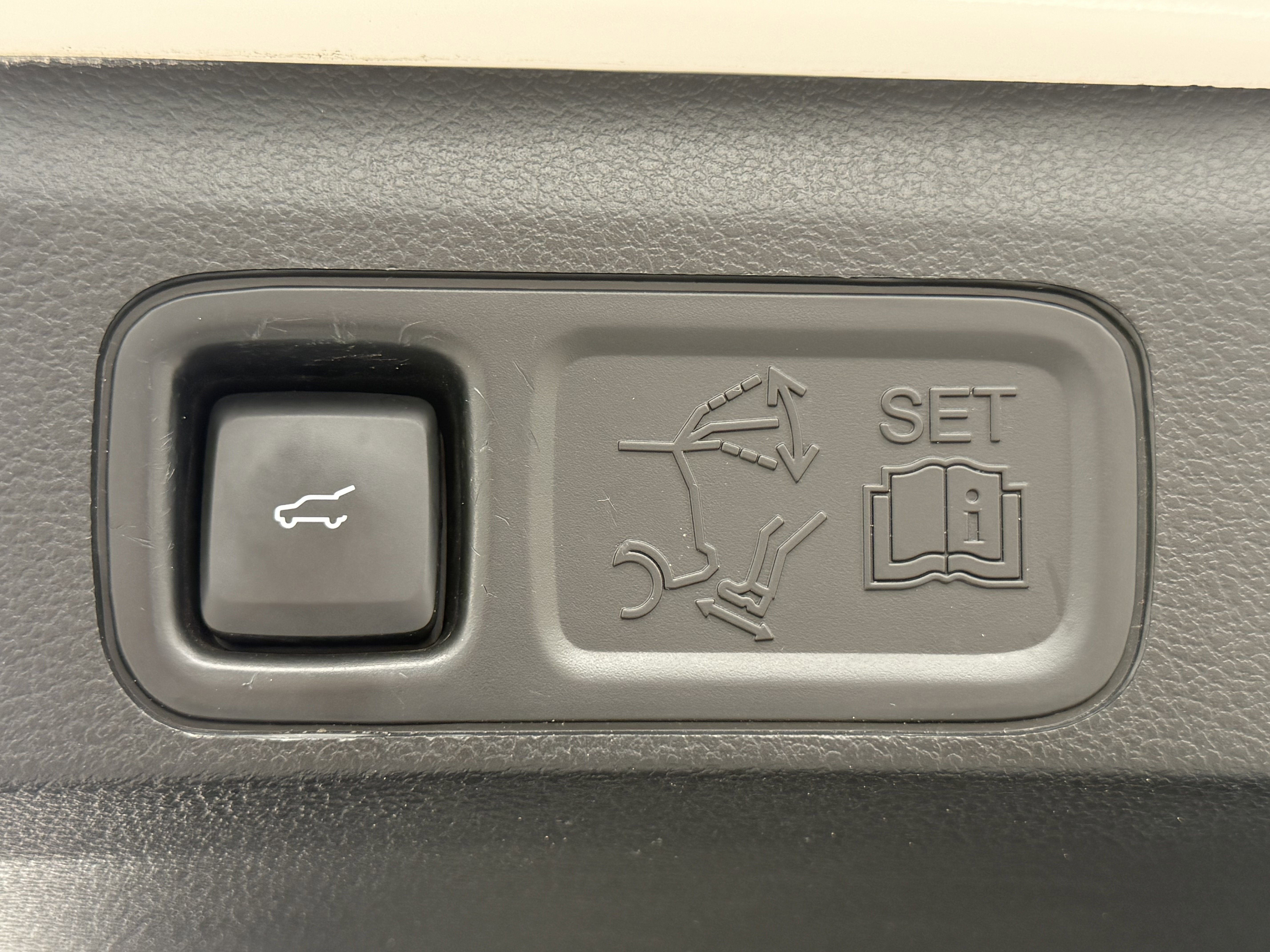 Used 2021 Lincoln Navigator Reserve RWD image 10