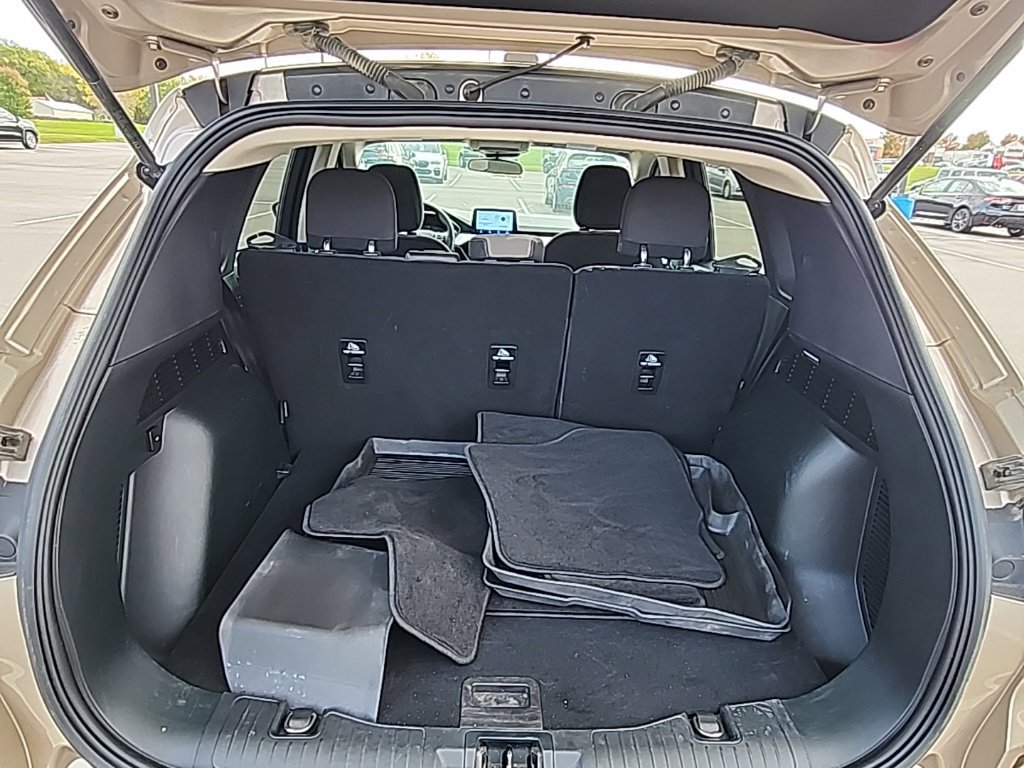 Used 2020 Ford Escape SE AWD/4WD image 32