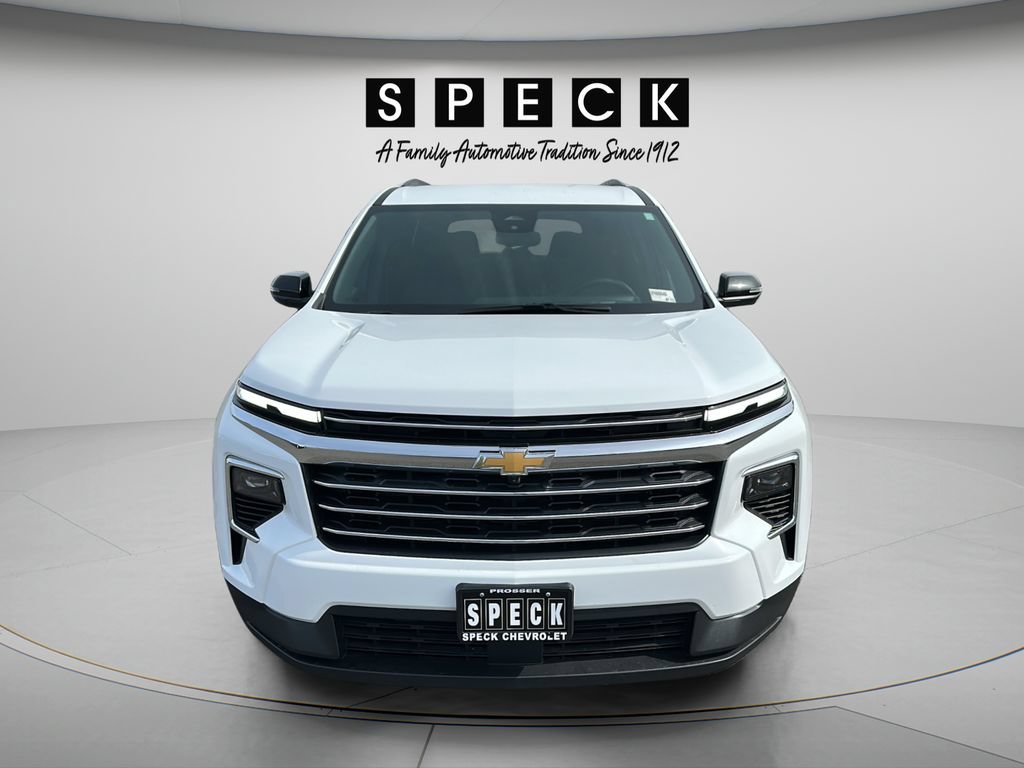 Used 2024 Chevrolet Traverse LT AWD/4WD image 8
