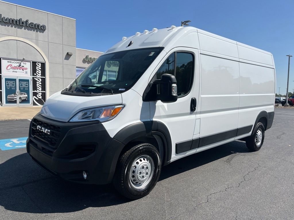 Used 2025 RAM ProMaster 2500 w/ Convenience Group image 2