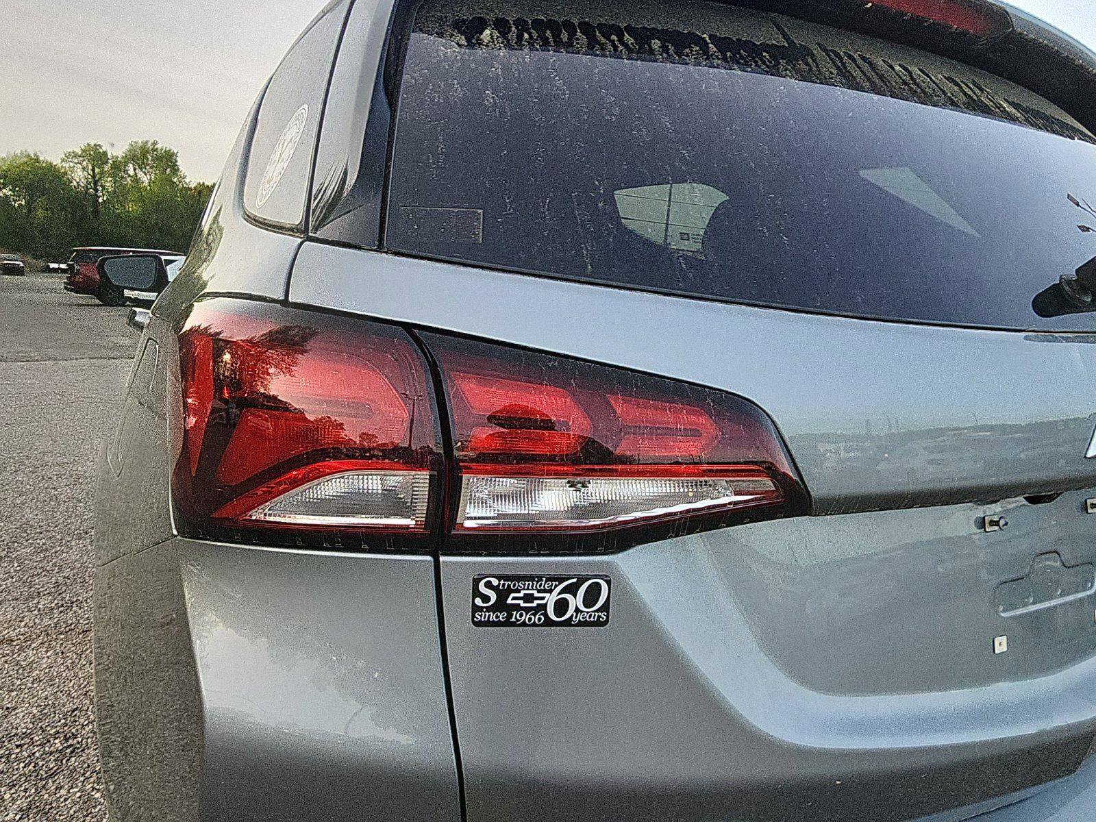 Used 2023 Chevrolet Equinox LT image 10