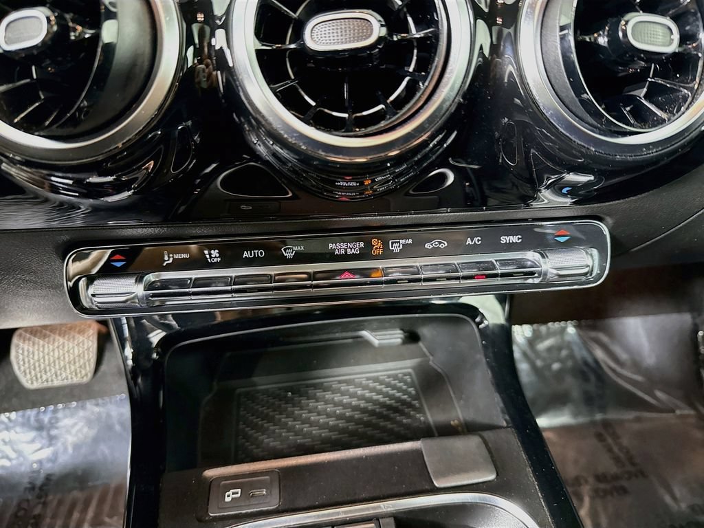 Used 2019 Mercedes-Benz A 220 image 15