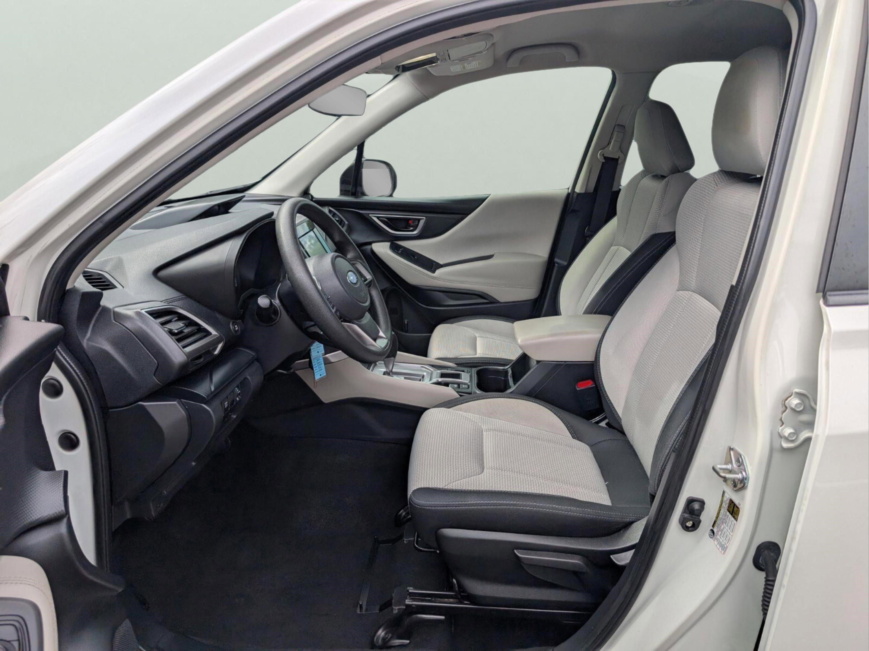 Used 2023 Subaru Forester AWD/4WD image 9