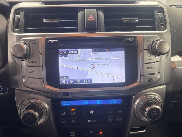 Used 2016 Toyota 4Runner Limited image 14