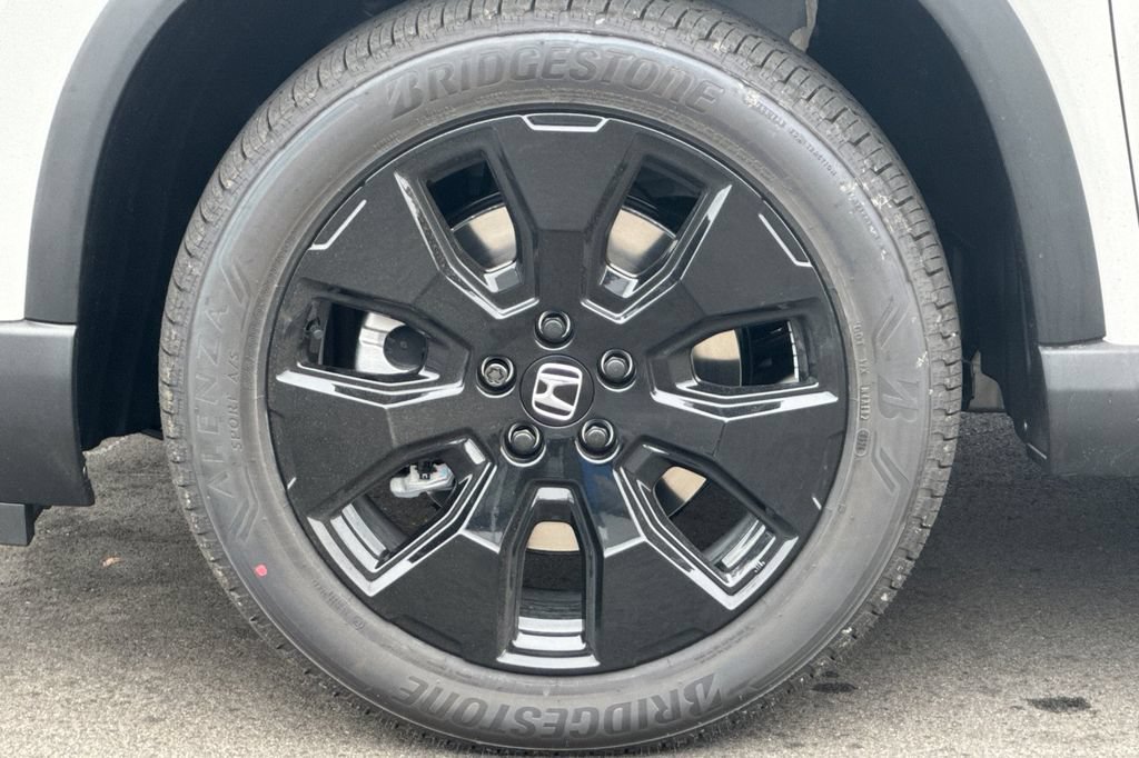 New 2026 Honda Pilot Black Edition image 25