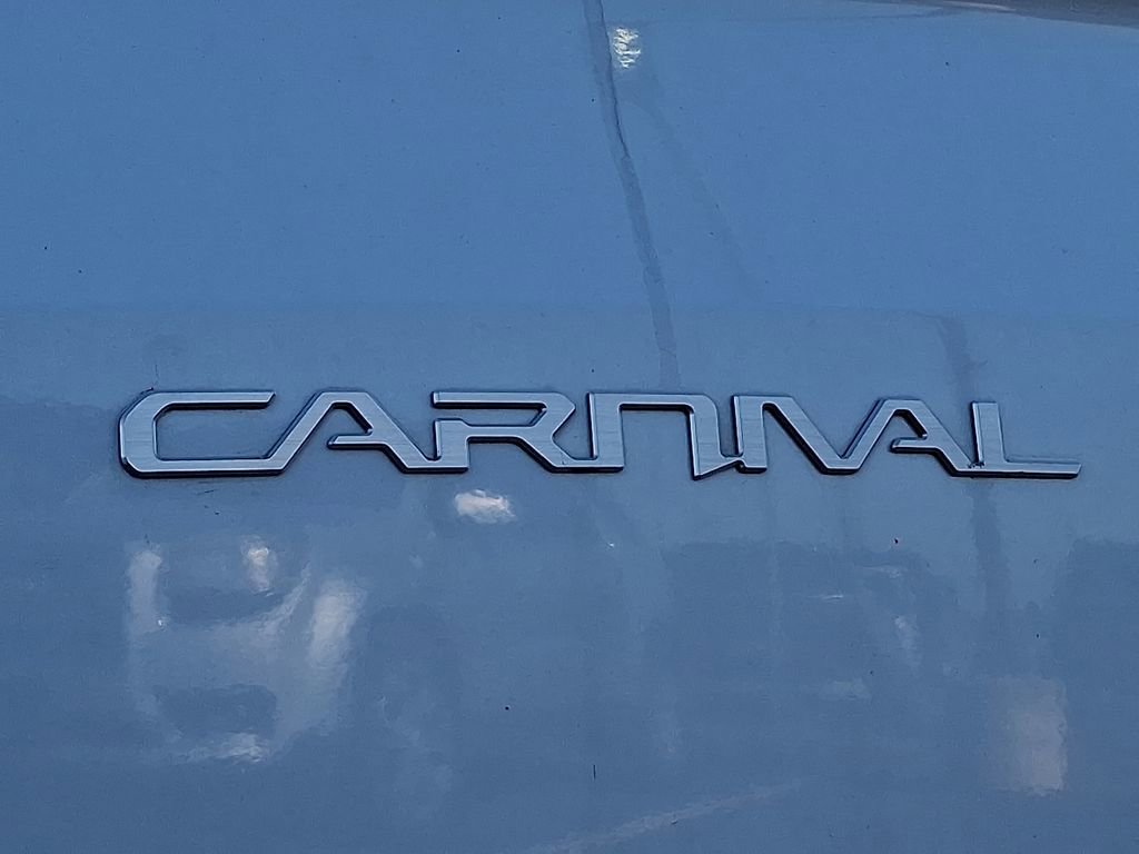 Certified 2024 Kia Carnival LX image 30