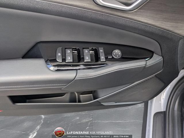 Certified 2025 Kia Sportage X-Line w/ Premium Package AWD/4WD image 15