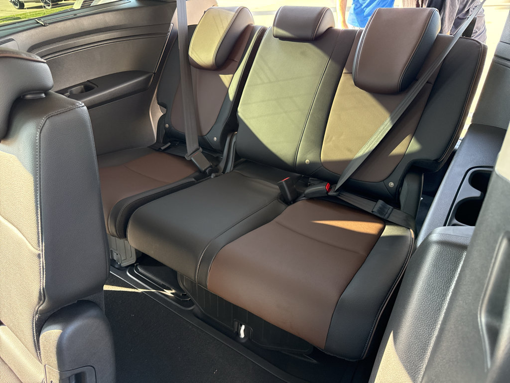 New 2027 Honda Odyssey Elite image 19