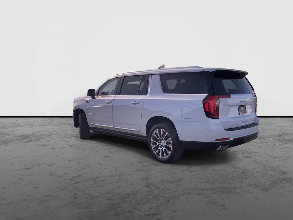 Used 2026 GMC Yukon XL Denali w/ Denali Reserve Package AWD/4WD image 6