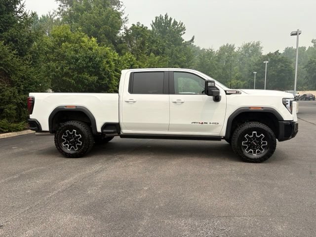 Certified 2025 GMC Sierra 2500 AT4X AWD/4WD image 8