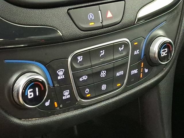 Used 2023 Chevrolet Equinox RS AWD/4WD image 18