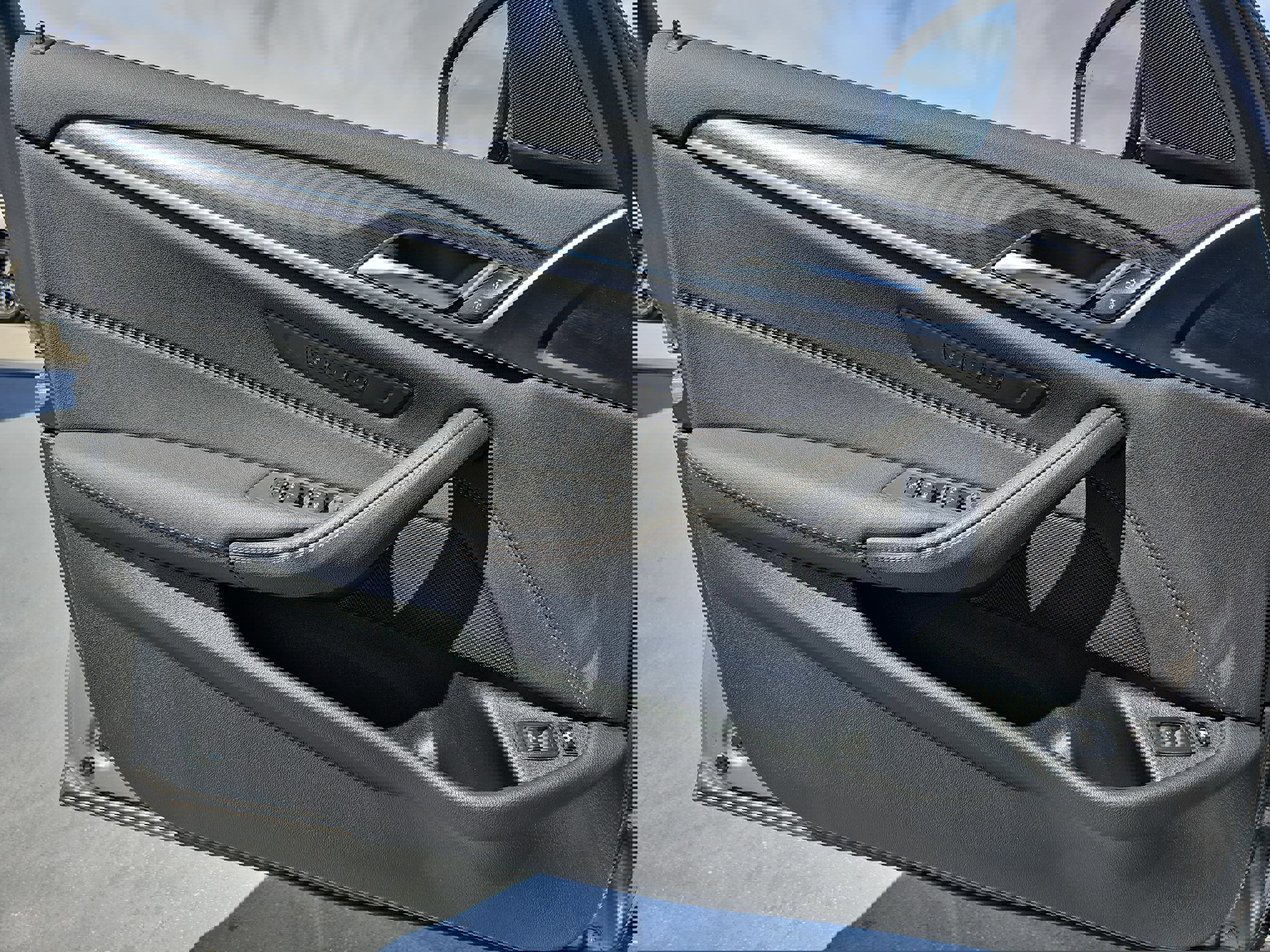 Used 2023 BMW 530e w/ M Sport Package image 27