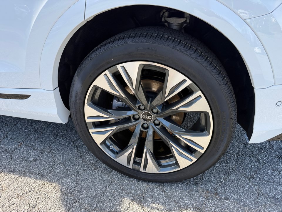 New 2026 Audi Q8 Premium Plus AWD/4WD image 22