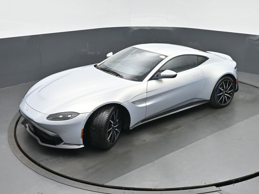 Used 2020 Aston Martin V8 Vantage Coupe RWD image 28