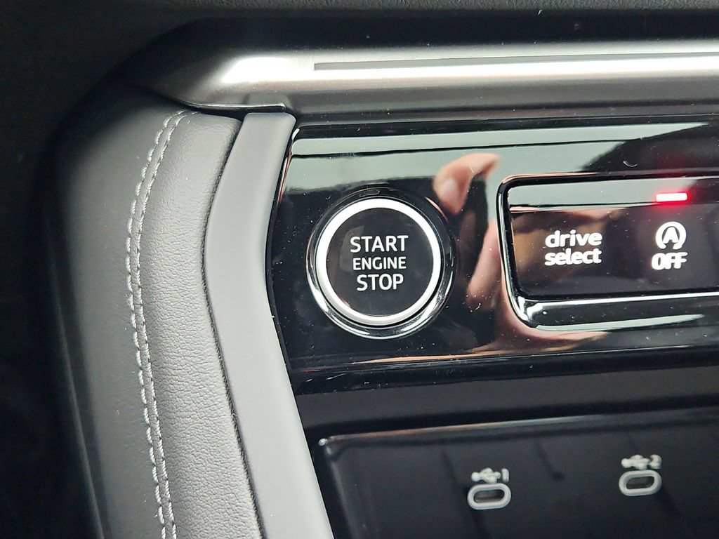 New 2026 Audi Q5 Premium AWD/4WD image 16