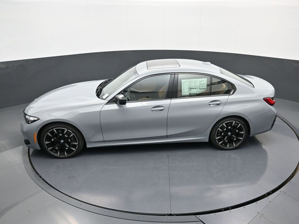 New 2025 BMW 330i xDrive Sedan w/ M Sport Package image 35
