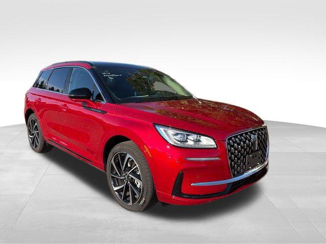 Certified 2025 Lincoln Corsair Grand Touring w/ Equipment Group 301A AWD/4WD image 12