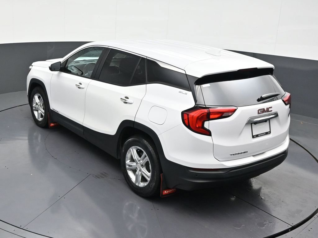 Used 2021 GMC Terrain SLE image 17