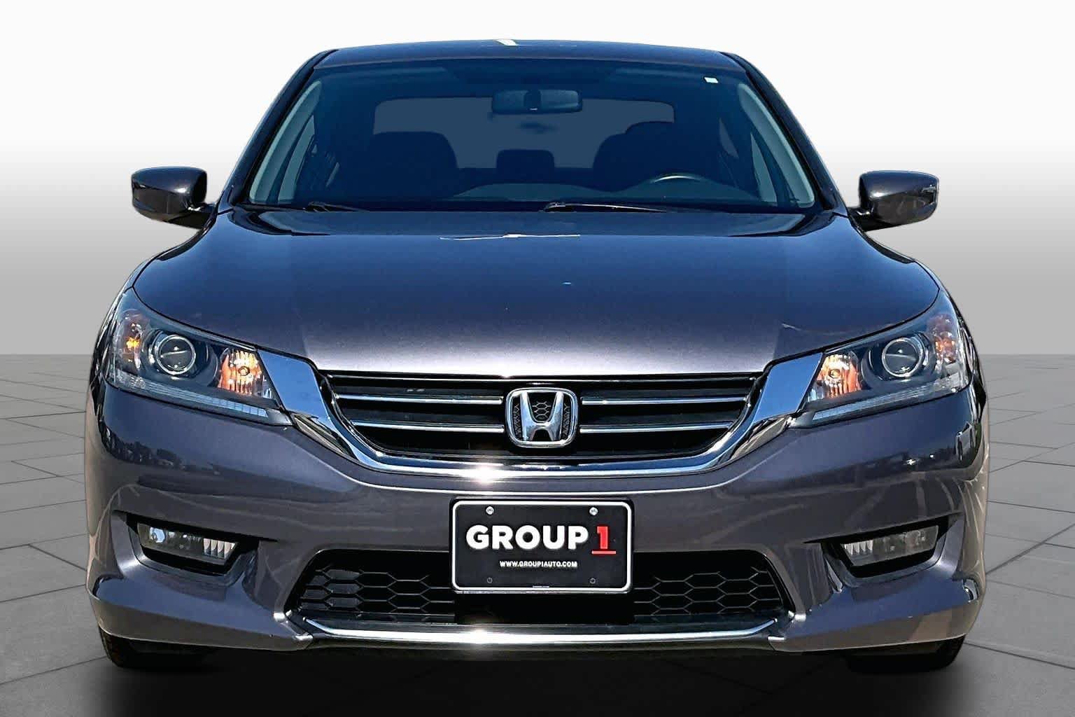 Used 2015 Honda Accord Sport image 4