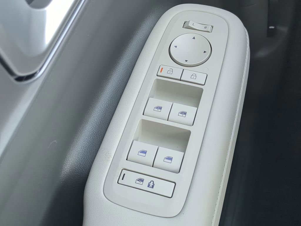 New 2026 Hyundai Santa Fe SEL image 30