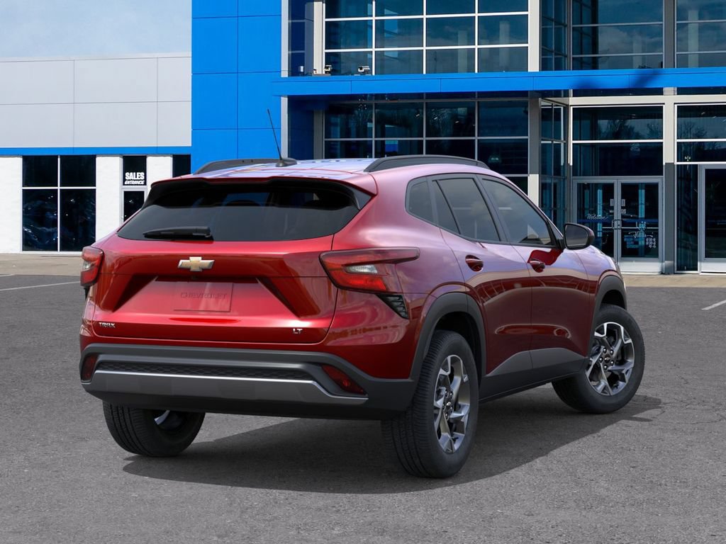 New 2026 Chevrolet Trax LT w/ LT Convenience Package FWD image 4
