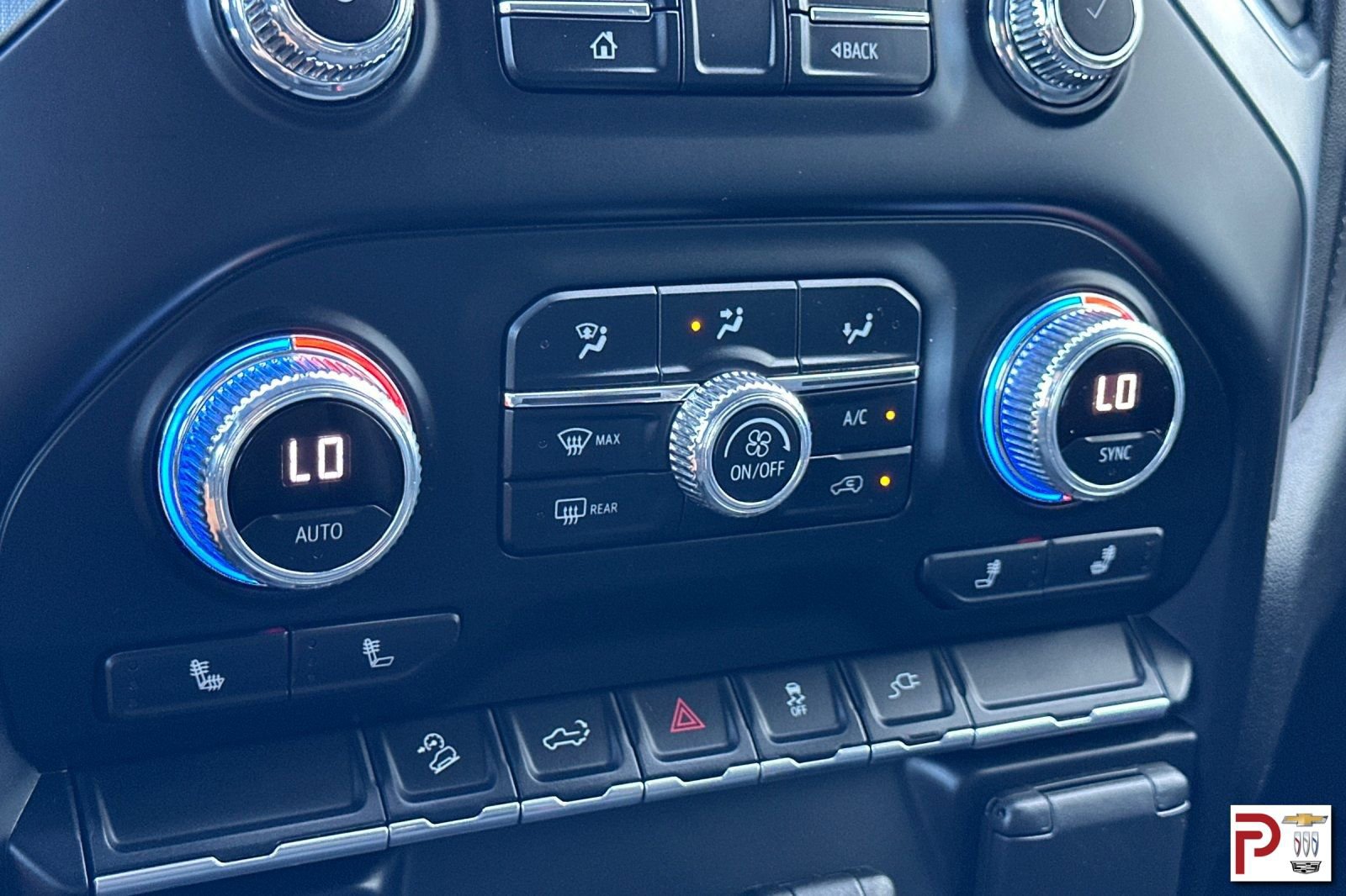 Used 2022 GMC Sierra 2500 SLE w/ Fleet Comfort Package image 23