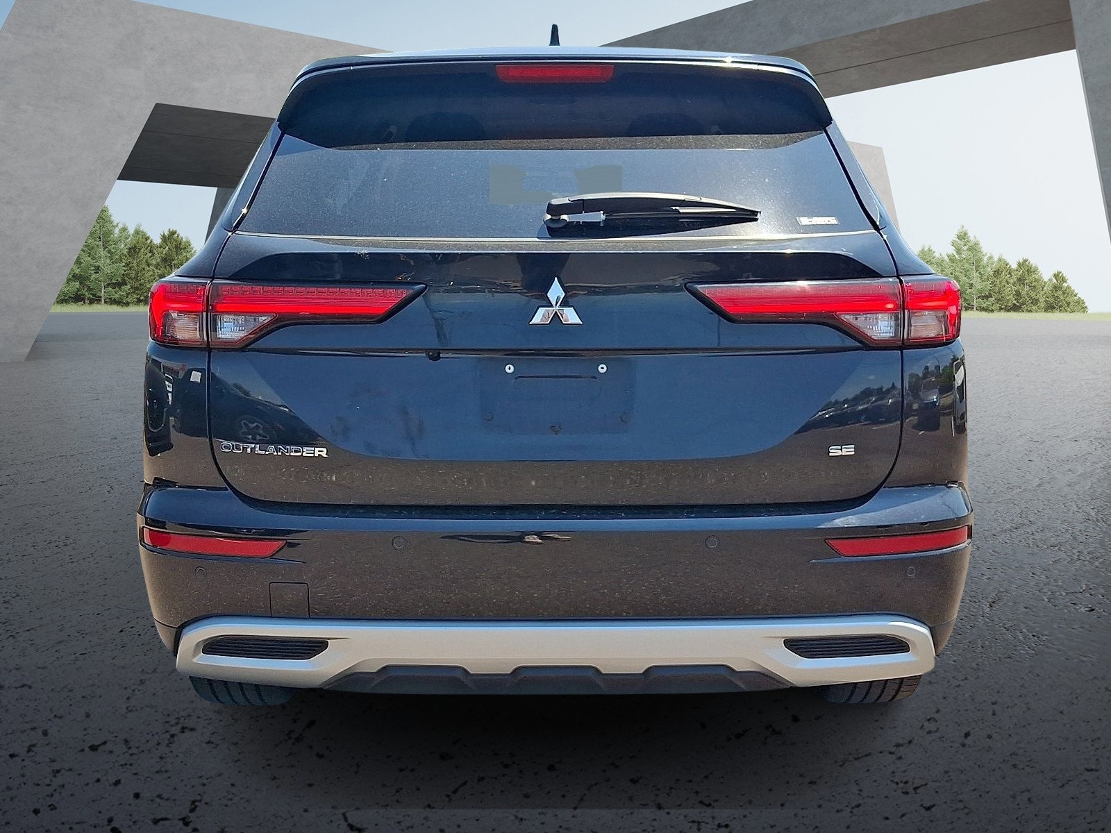 Used 2024 Mitsubishi Outlander SE AWD/4WD image 5