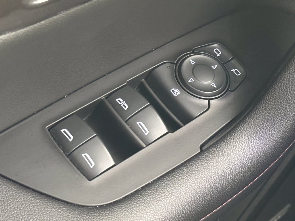 Used 2021 Chevrolet Blazer RS w/ Enhanced Convenience Package AWD/4WD image 35