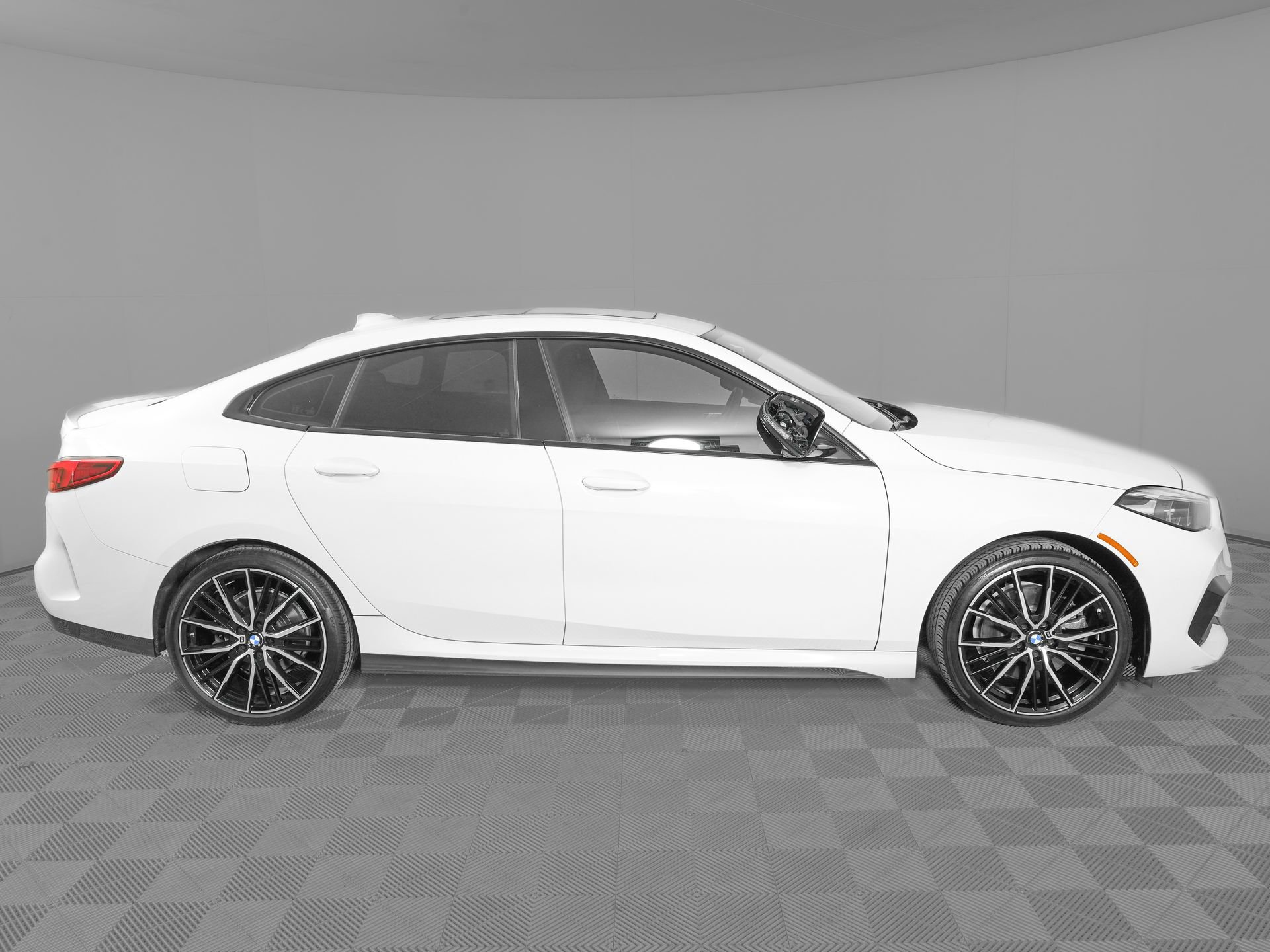 Used 2023 BMW 228i Gran Coupe w/ M Sport Package FWD image 3