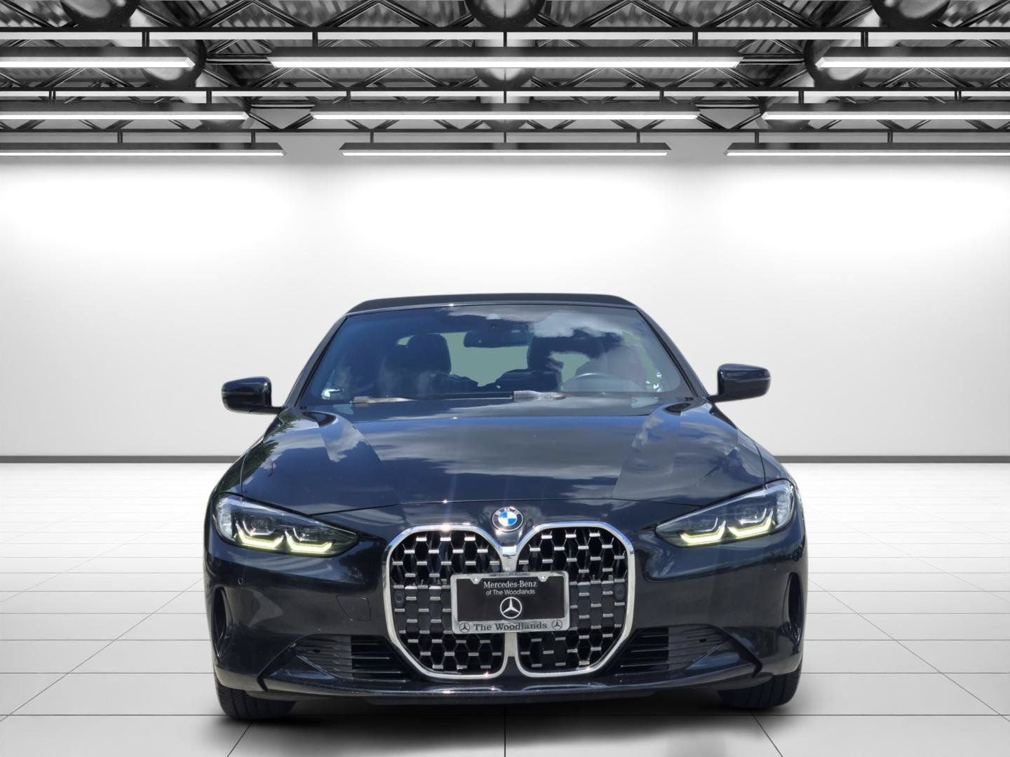 Used 2022 BMW 430i xDrive Convertible w/ Convenience Package AWD/4WD image 4