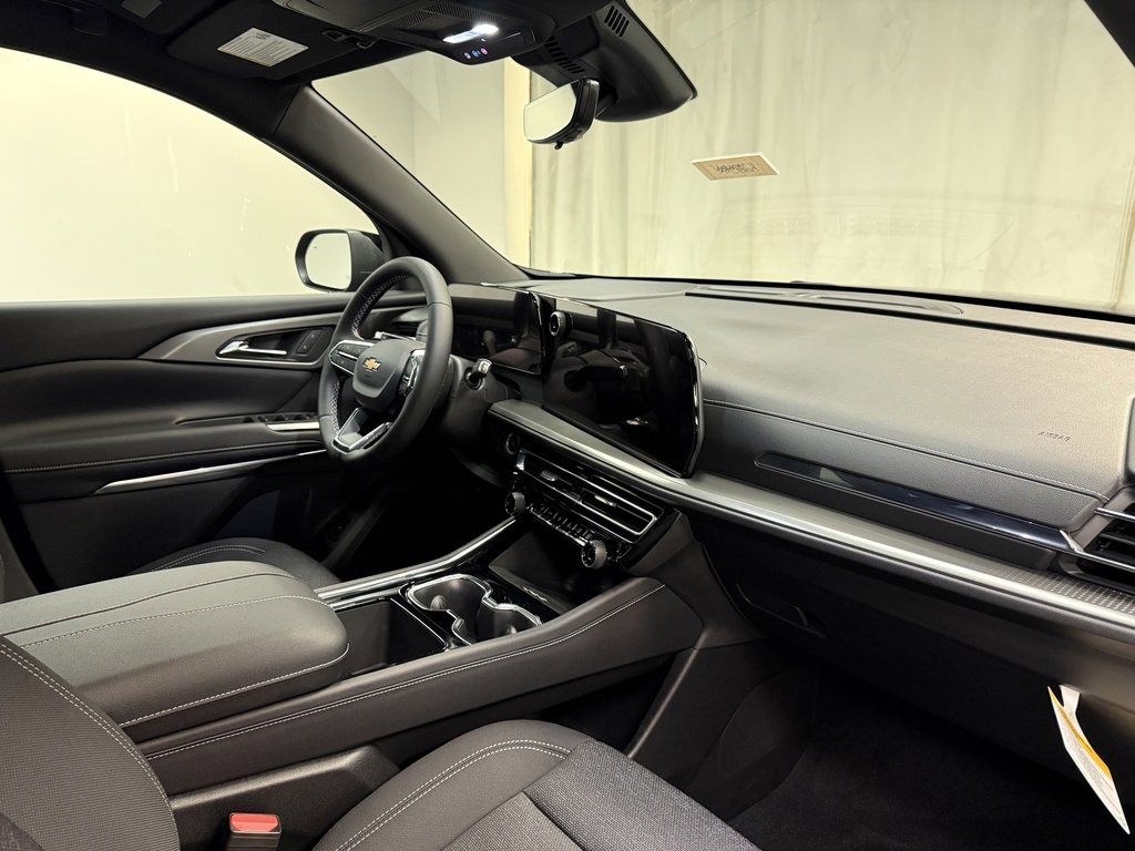 New 2026 Chevrolet Traverse LT w/ Driver Confidence Package image 12