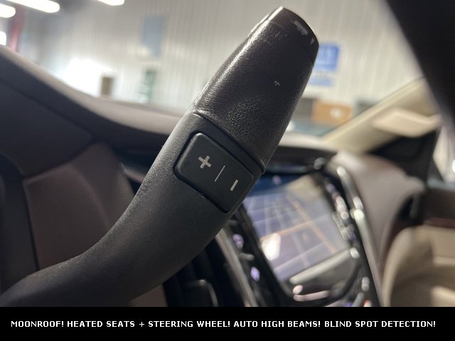 Used 2015 Cadillac Escalade Luxury image 25