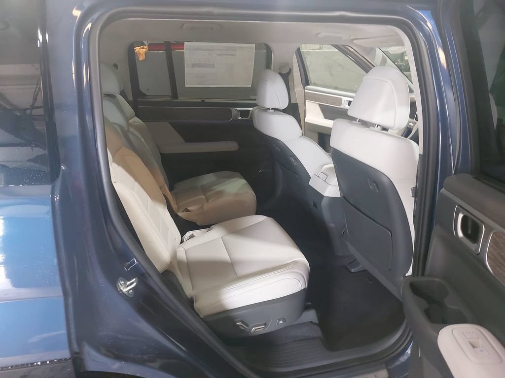 New 2027 Hyundai Santa Fe Calligraphy AWD/4WD image 11