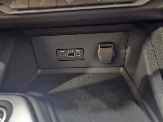 Used 2022 Nissan Sentra SV w/ Trunk Package image 10