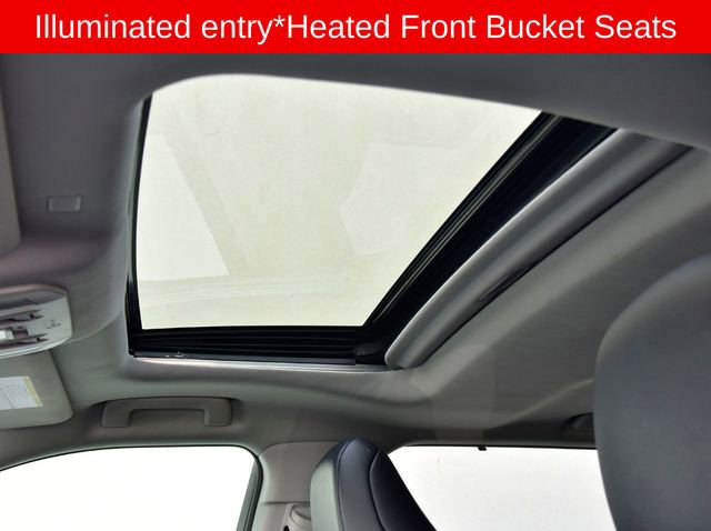 Used 2022 Toyota Highlander XLE image 11