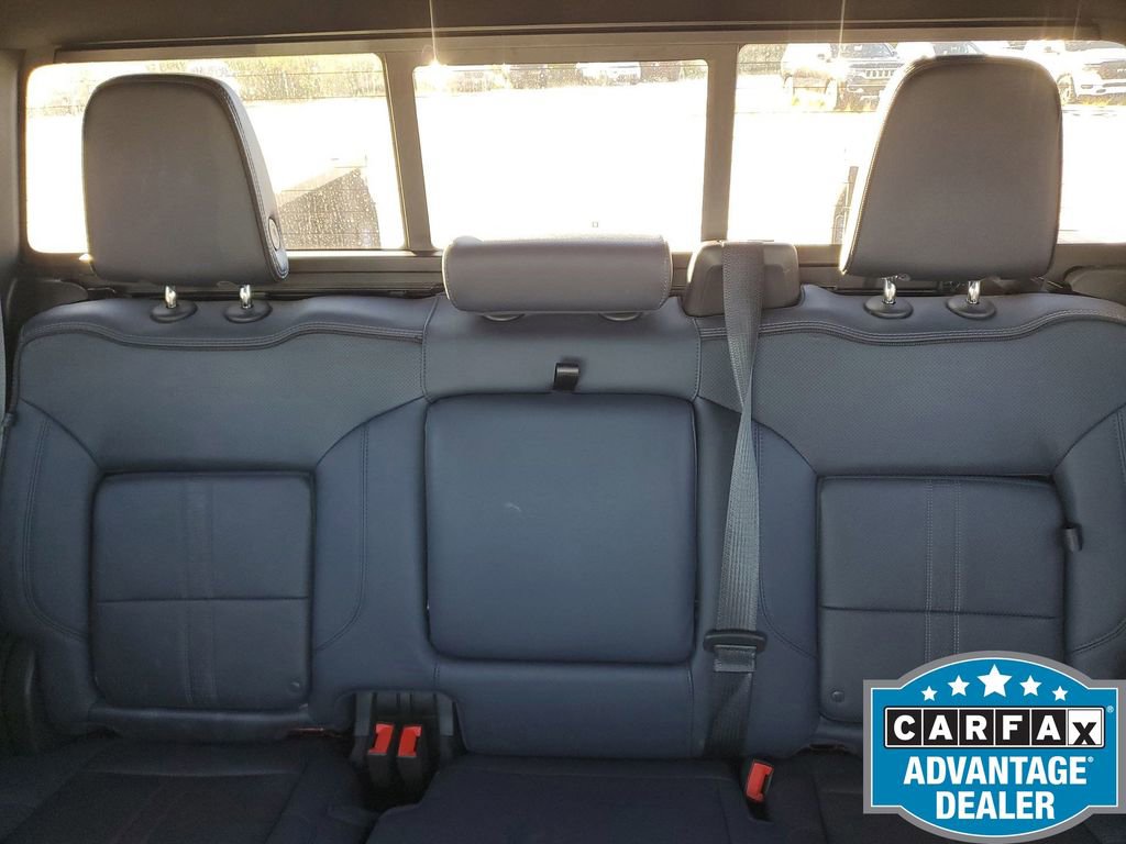 Used 2022 Chevrolet Silverado 1500 High Country w/ High Country Premium Package image 14