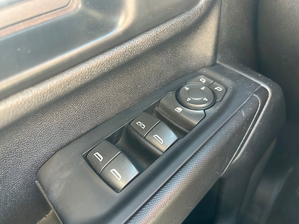 Used 2022 Chevrolet Silverado 2500 Custom w/ Custom Convenience Package image 20