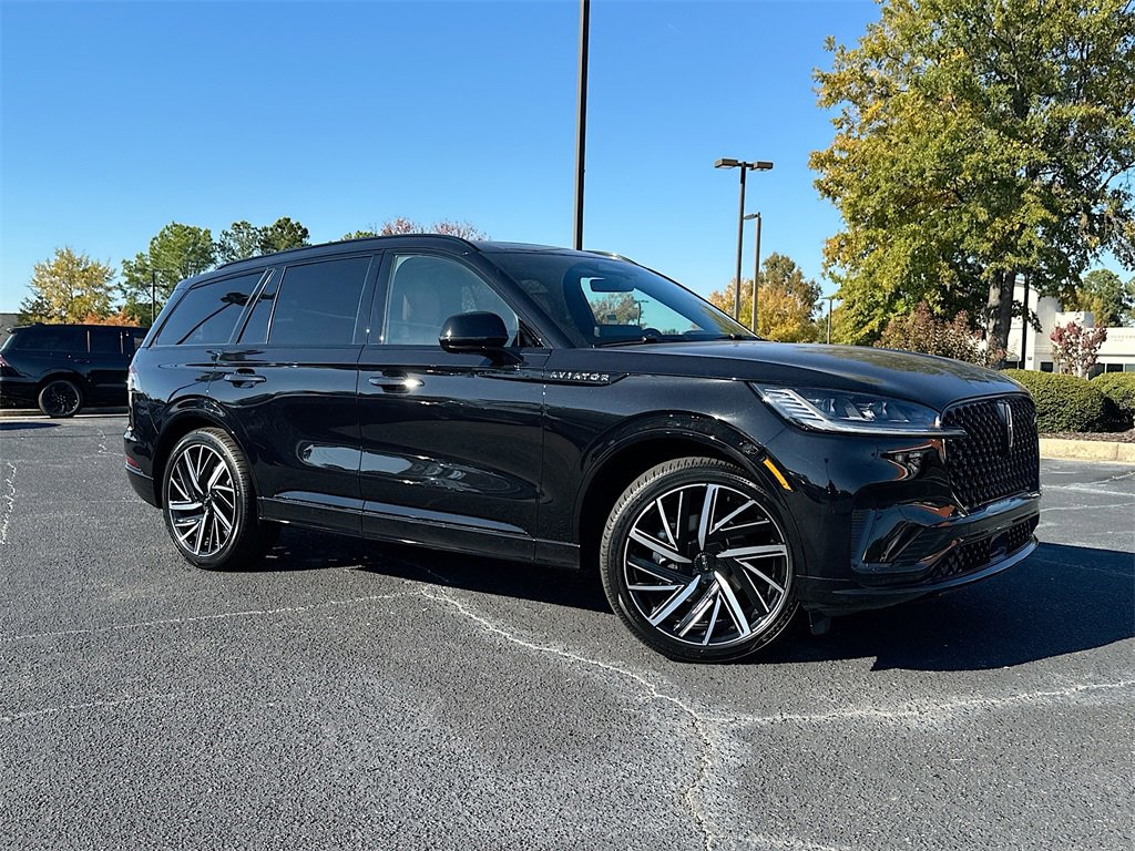 New 2025 Lincoln Aviator Black Label w/ Jet Appearance Package