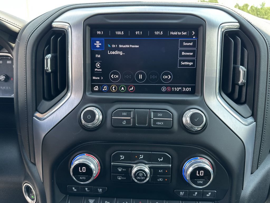 Used 2022 GMC Sierra 2500 SLT image 29