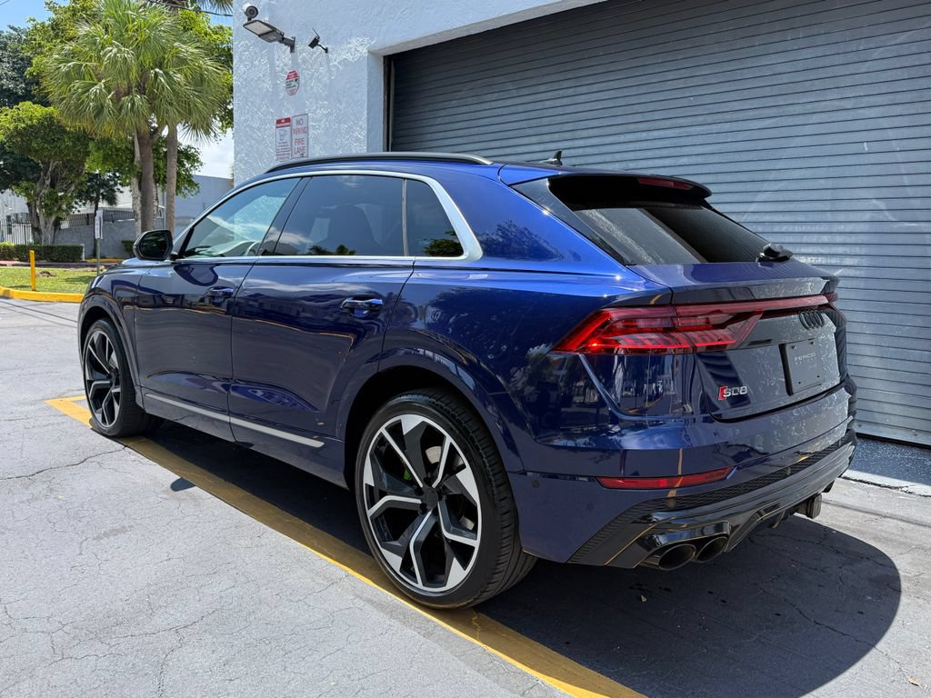 Used 2021 Audi SQ8 Premium Plus w/ Driver Assistance Package AWD/4WD image 3