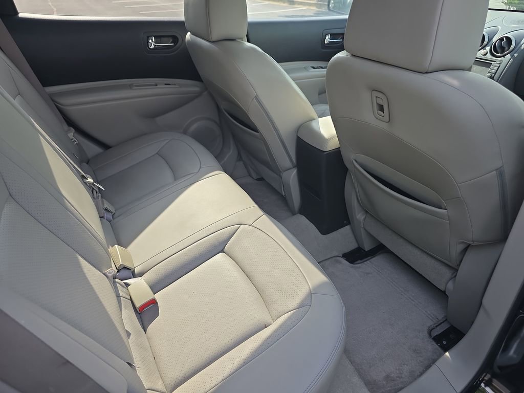Used 2013 Nissan Rogue SL FWD image 15