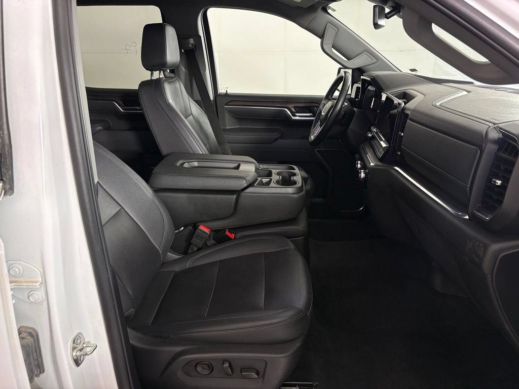 Used 2025 GMC Sierra 1500 SLT RWD image 43