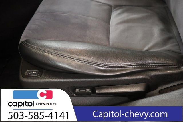 Used 2011 Chevrolet Malibu LT w/ HFV6 Engine Package image 14