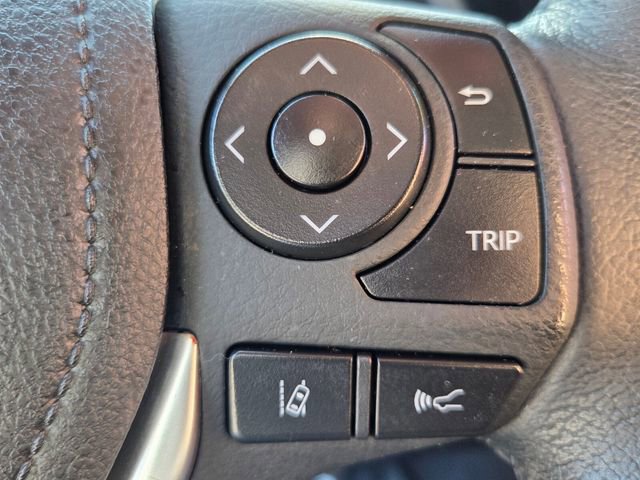 Used 2019 Toyota Corolla XSE image 33