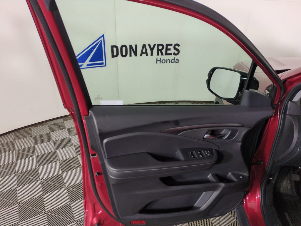 Certified 2023 Honda Ridgeline Sport image 14