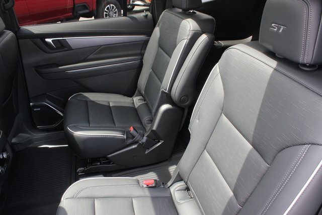 New 2026 Buick Enclave Sport Touring w/ Power Package image 23