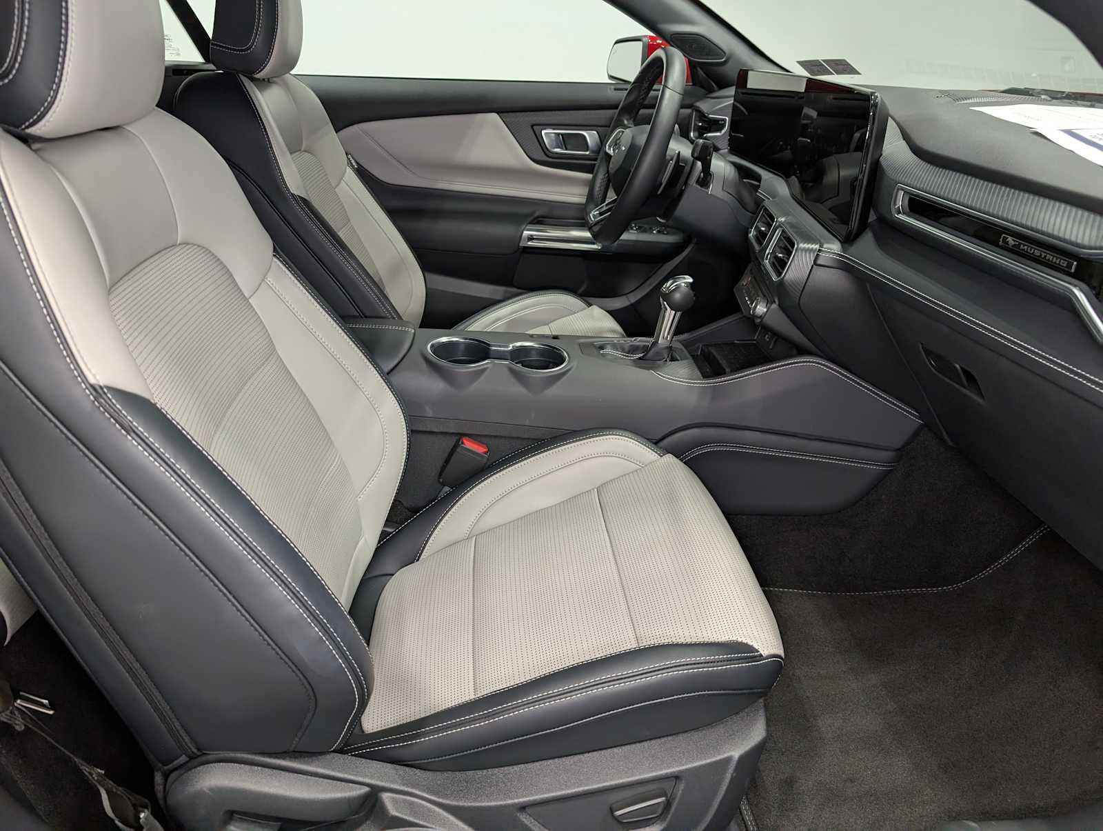 Used 2024 Ford Mustang GT Premium image 49