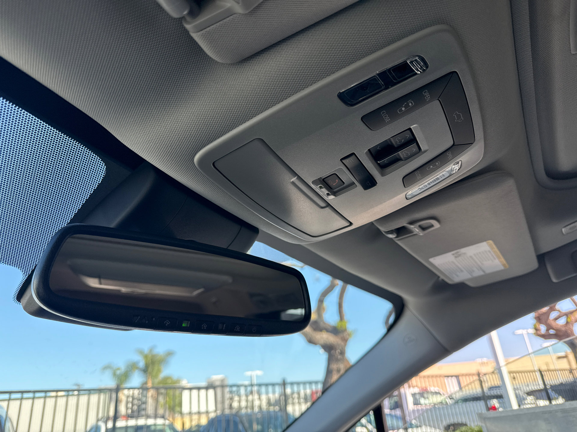 New 2026 Toyota Sienna XLE image 27